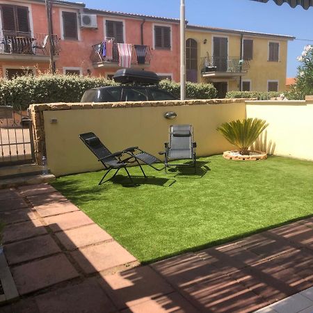 Lucrezia Apartment Valledoria  Buitenkant foto