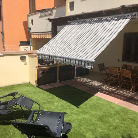 Lucrezia Apartment Valledoria  Buitenkant foto