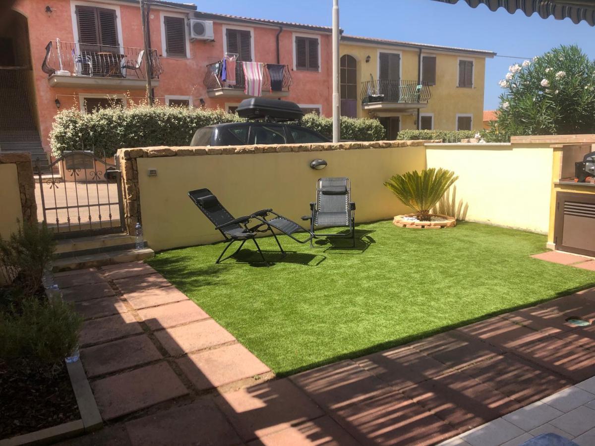 Lucrezia Apartment Valledoria  Buitenkant foto