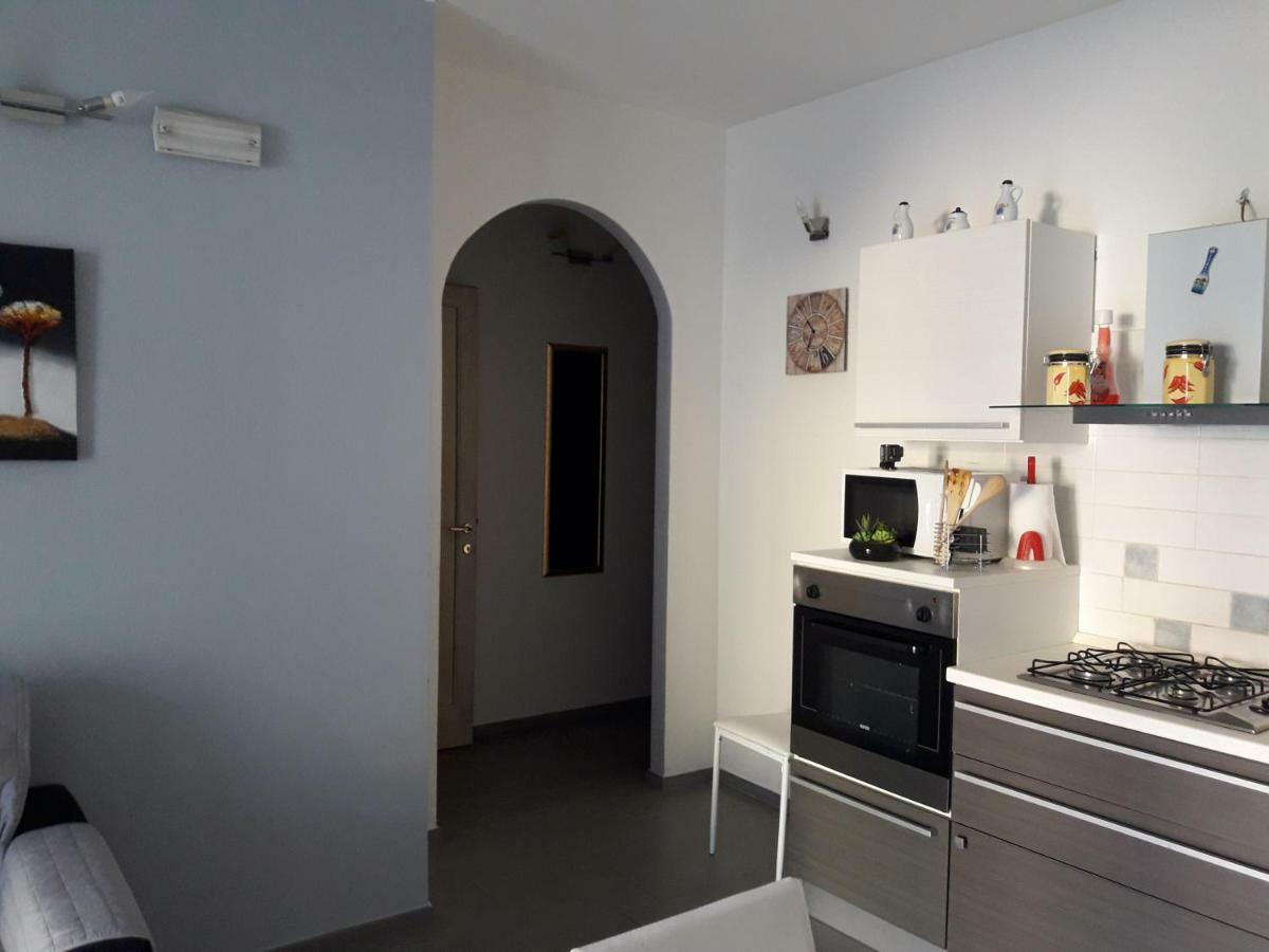 Lucrezia Apartment Valledoria  Buitenkant foto